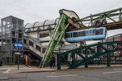 FG7 - Wuppertal Schwebebahn, Bahnhof Werther Brücke