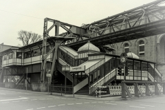 FG7 - Wuppertal Schwebebahn, Bahnhof Landgericht