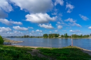 (c) Georg Köves