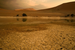Unwetterstimmung in der Wüste, Sossousvlei / Namib